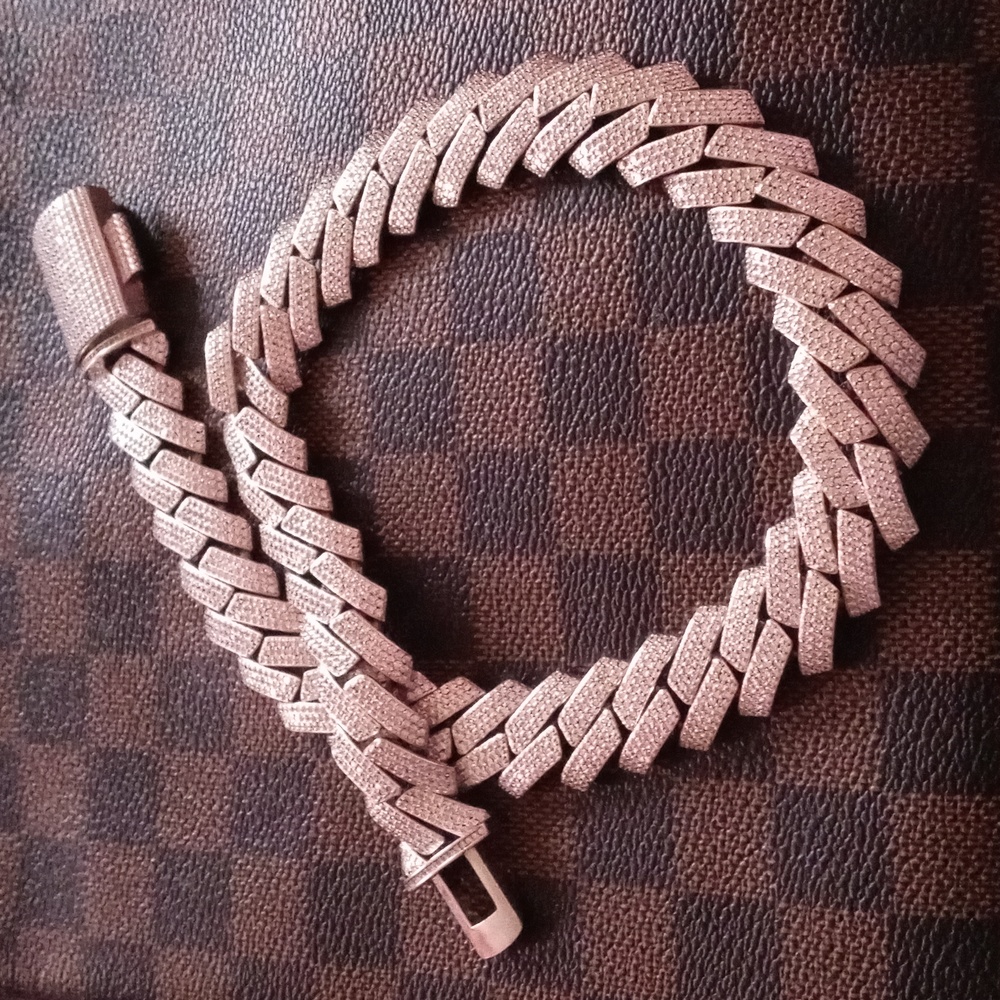 White gold Cuban link chain